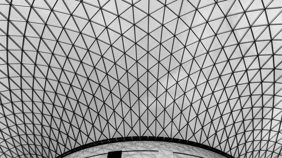 将全球天气数据输入,让AI创作一首反映地球情绪的交响诗,副歌部分是飓风。 将全球天气数据输入,让AI创作一首反映地球情绪的交响诗,副歌部分是飓风。